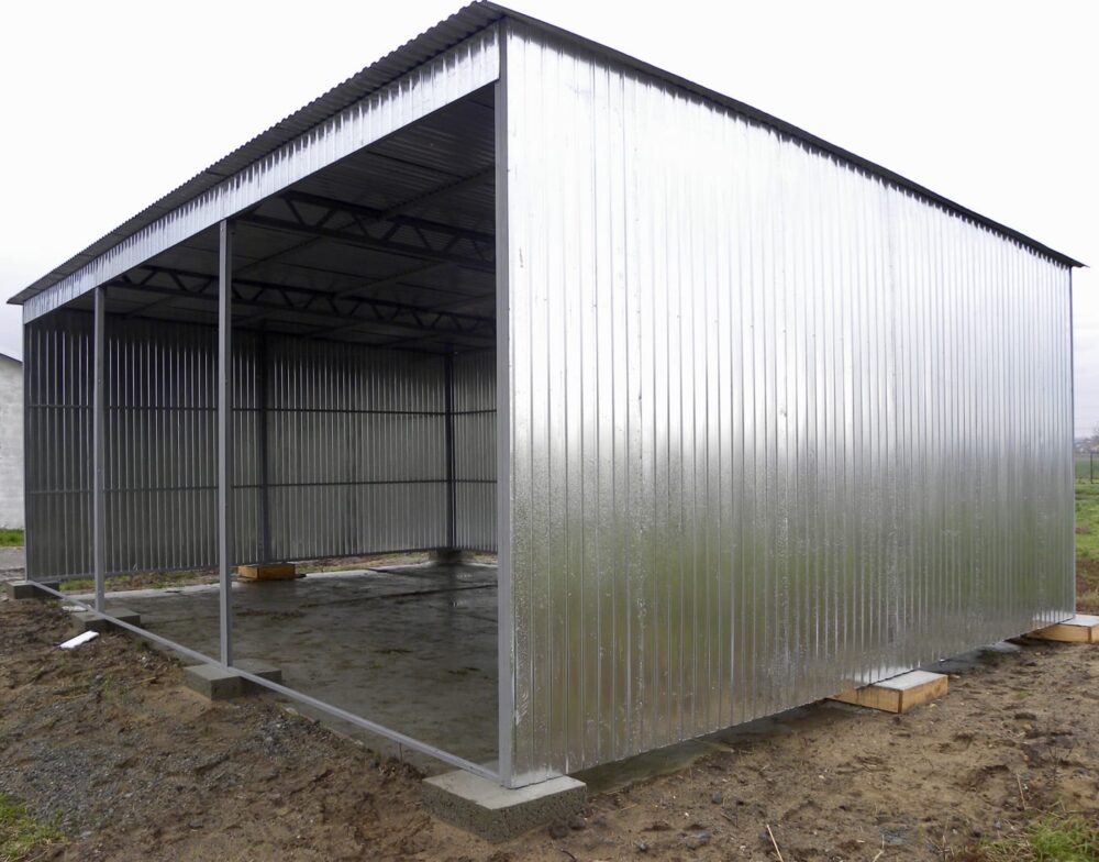 Wiata garażowa z blachy trapezowej 9x6 wysokość 4m