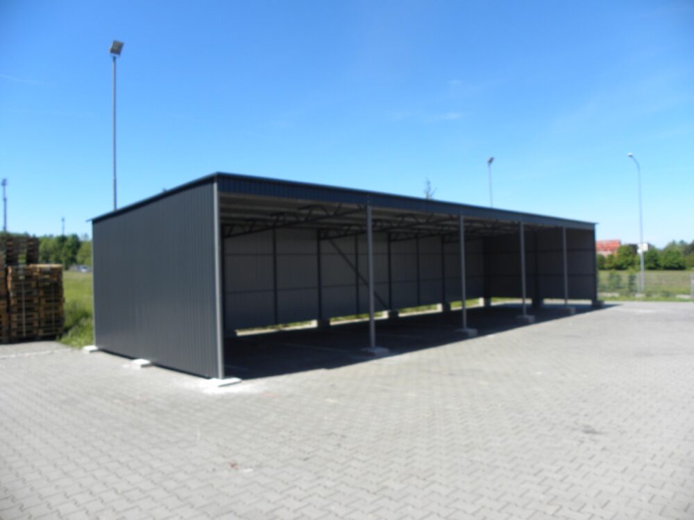 Wiata garażowa z blachy trapezowej 15x6 wysokość wjazdu 3.5m
